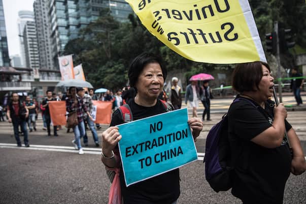 Hong Kong, un anno di proteste contro il governo centrale cinese | Sky TG24